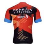 Cyklodres Bahrain 2023 Victorious zadní strana